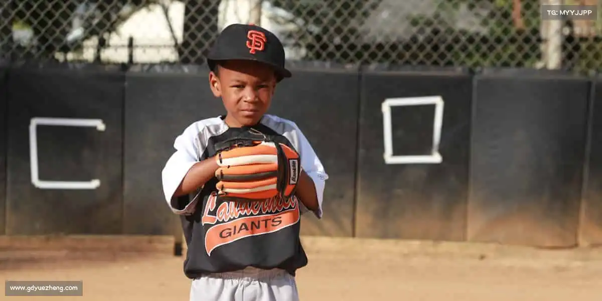 星空官网🥎棒球划过弧线,追逐胜利的脚步永不停歇!